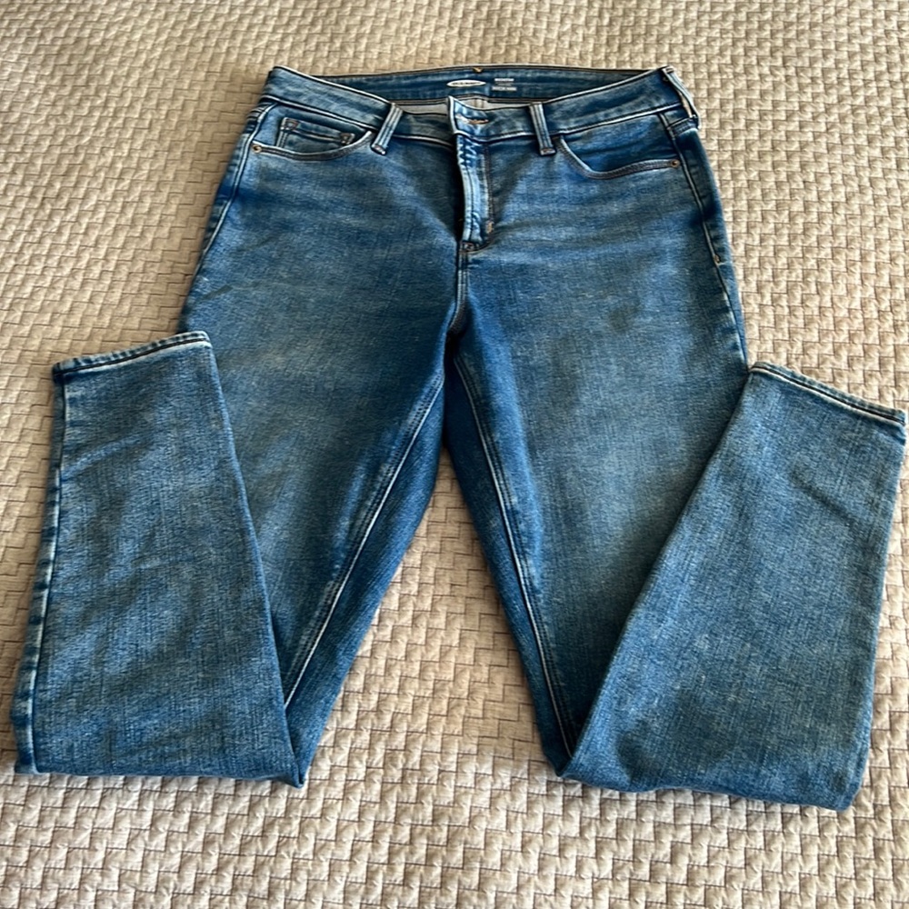Women’s Old Navy rockstar built-in warm skinny jeans size 6